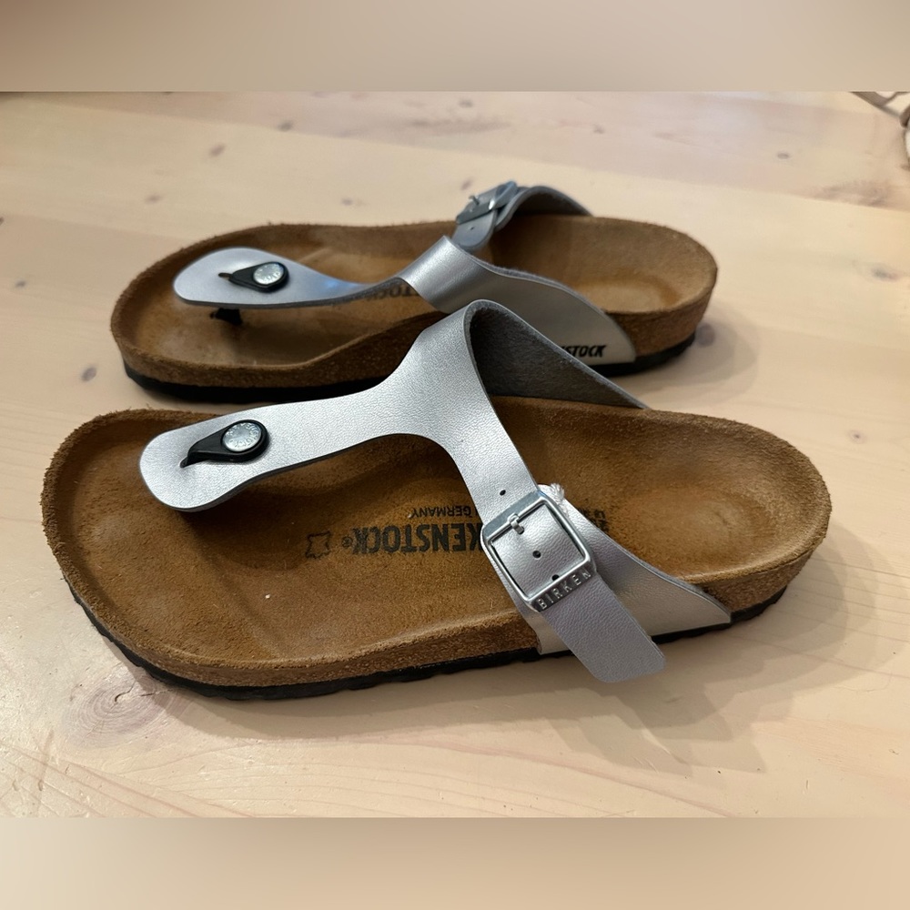 Birkenstock Gizeh Silver Size 39